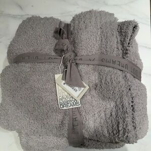 Barefoot Dreams Cozy Throw Blanket